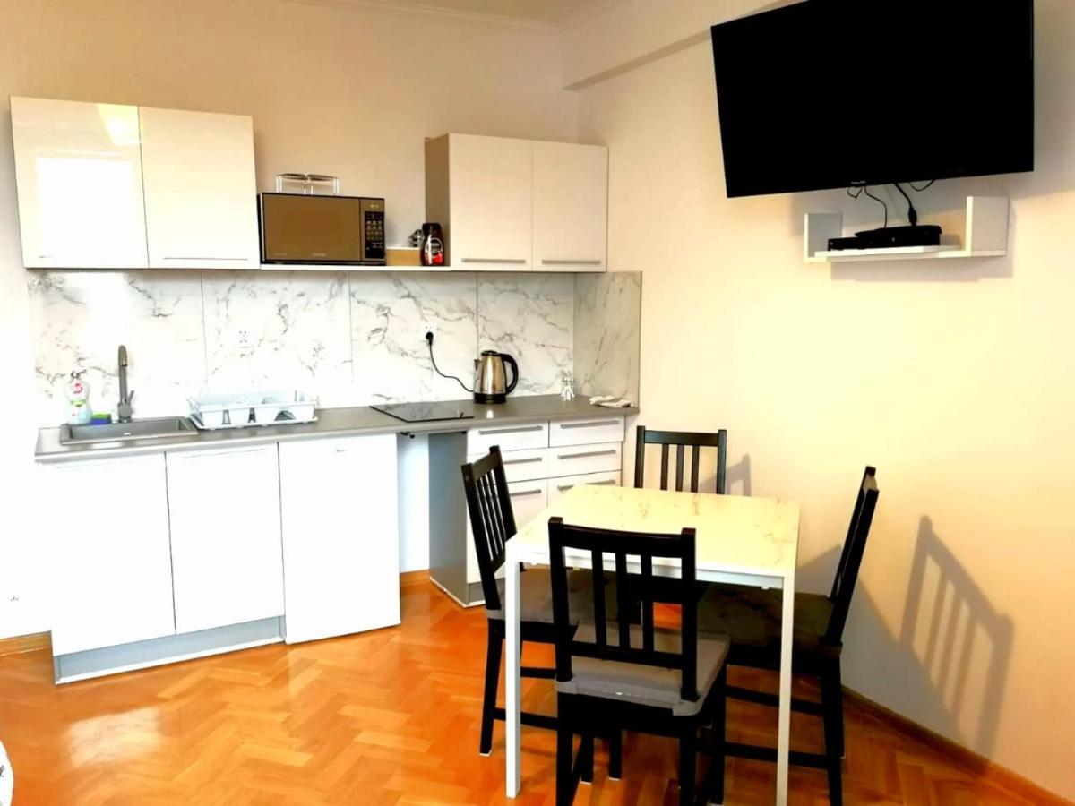 Center Warsaw - Apartmenty Jana Pawla II Exterior photo