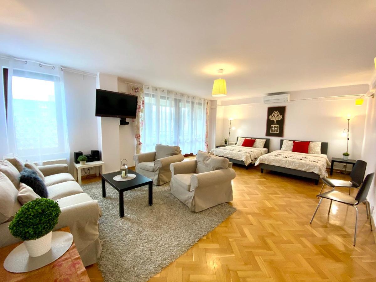 Center Warsaw - Apartmenty Jana Pawla II Exterior photo